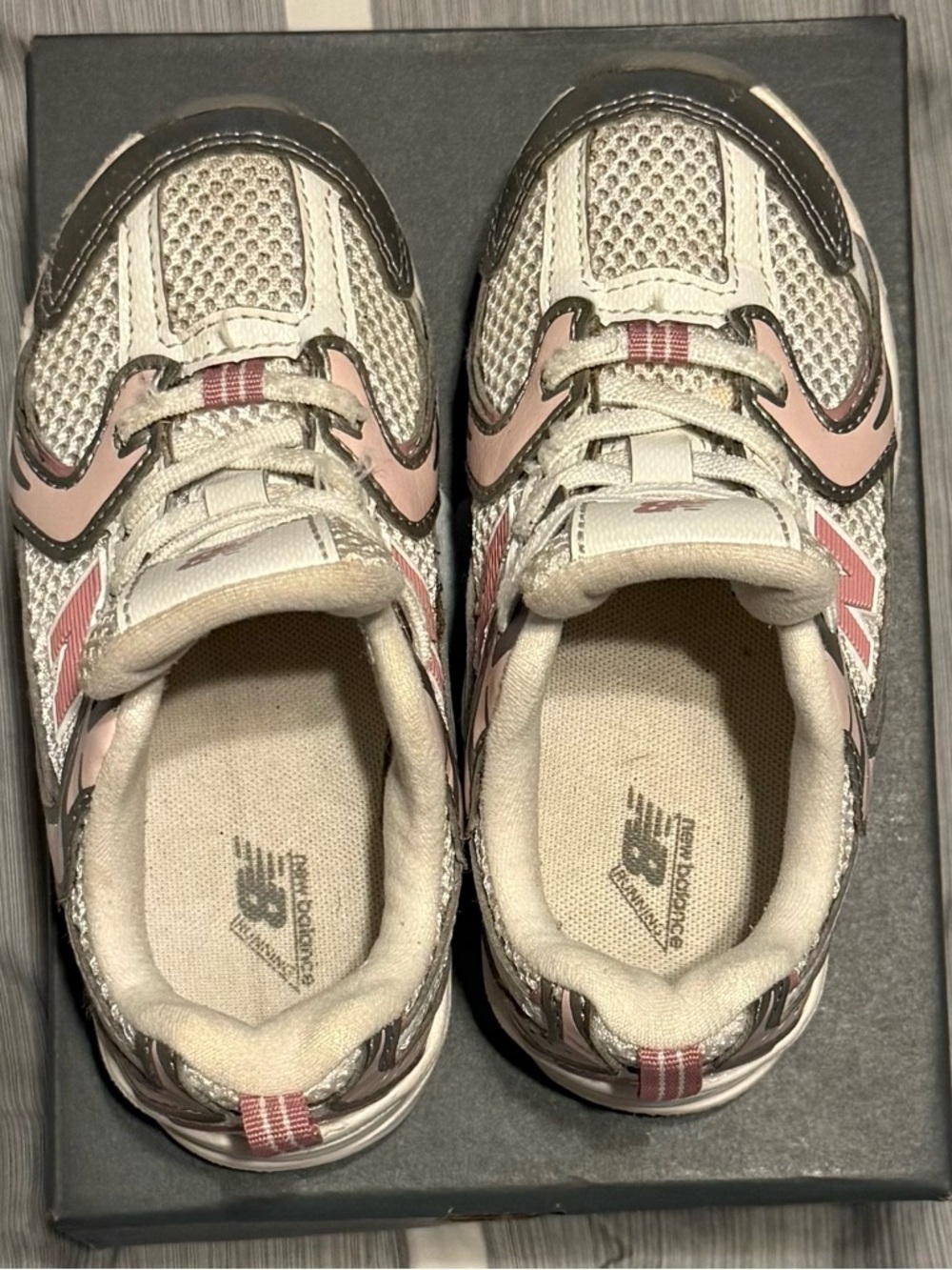 New Balance 530 Bungee Kids Pink & White Mesh Athletic Sneakers - Picture 4 of 6